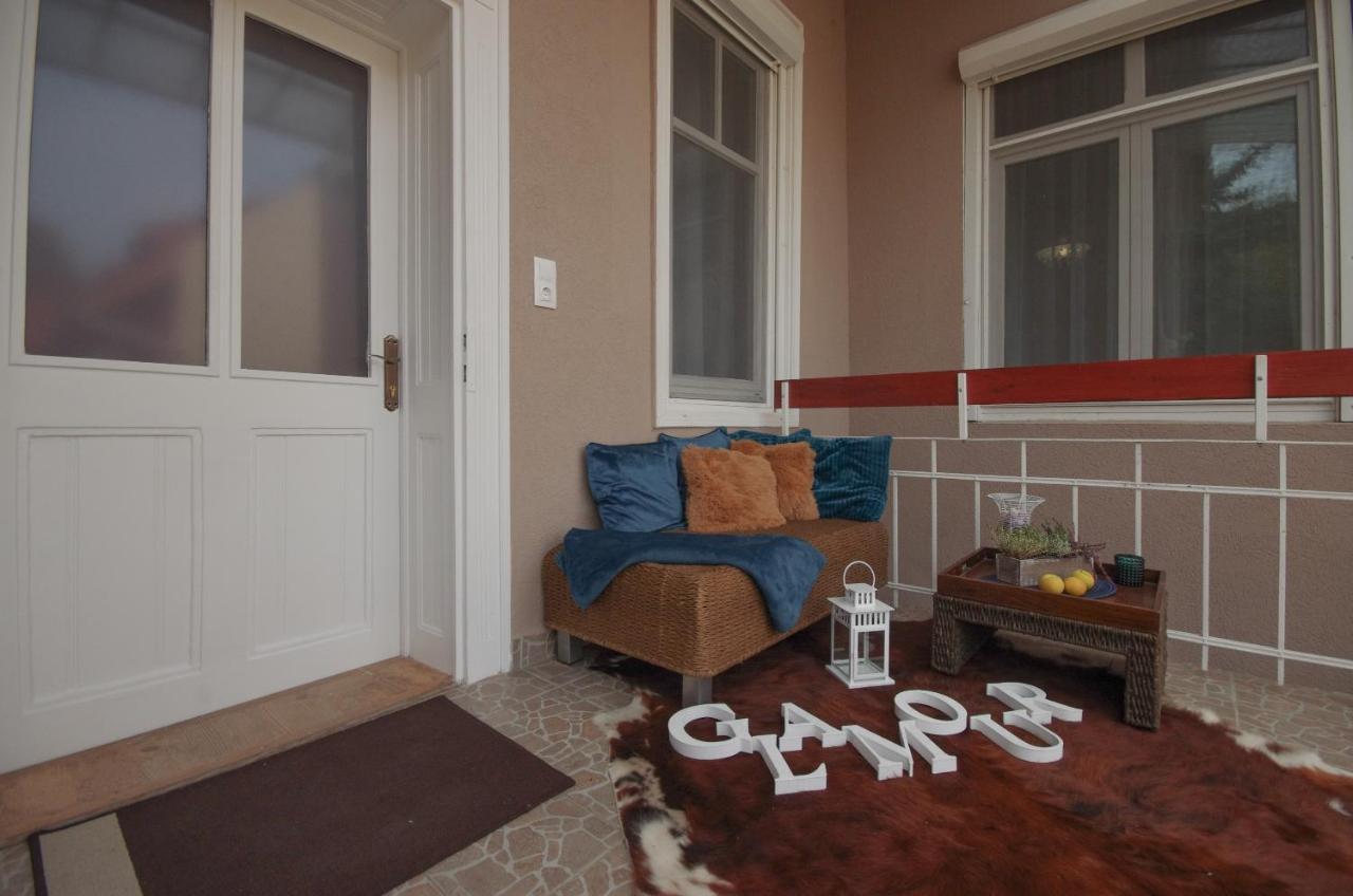 Glamour Apartman Gyula Luaran gambar
