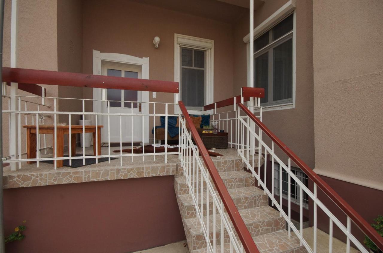 Glamour Apartman Gyula Luaran gambar